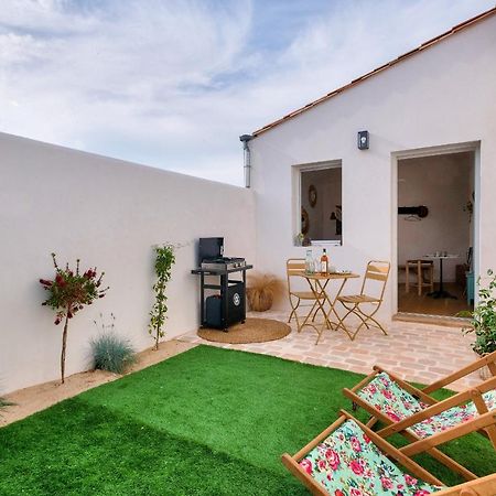 Studio Avec Terrasse A 250 Metres Du Port Rivedoux-Plage Exteriér fotografie